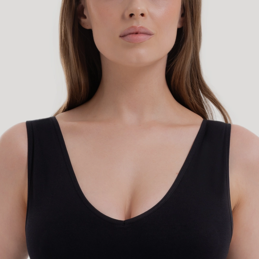 V-образный вырез