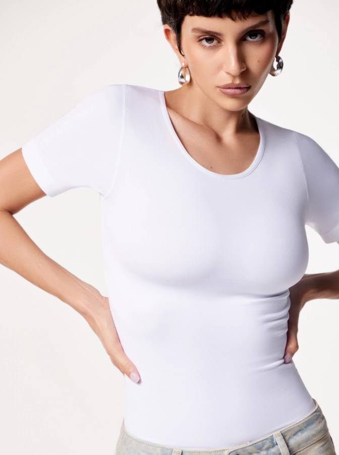 Не требуют глажки: об одежде, которая сочетает практичность и стиль